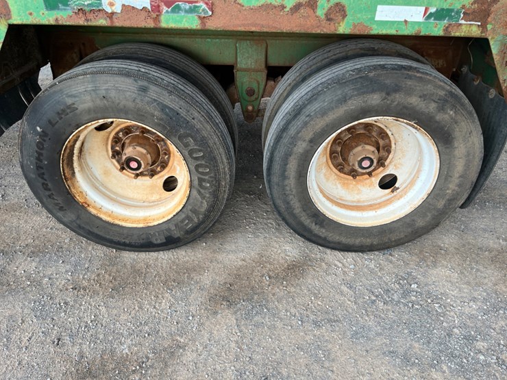 2012-chandler-130-bbl-steel-vacuum-trailer-image-9