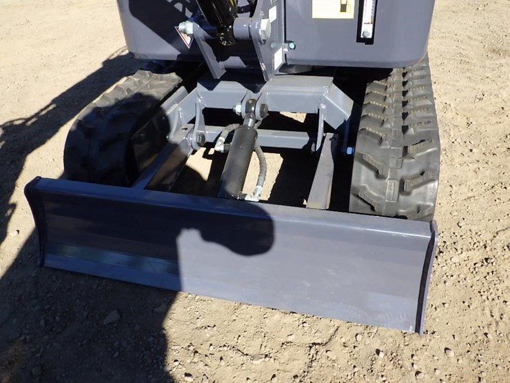 2025-cfg-mx15rx-hydraulic-excavator-image-9