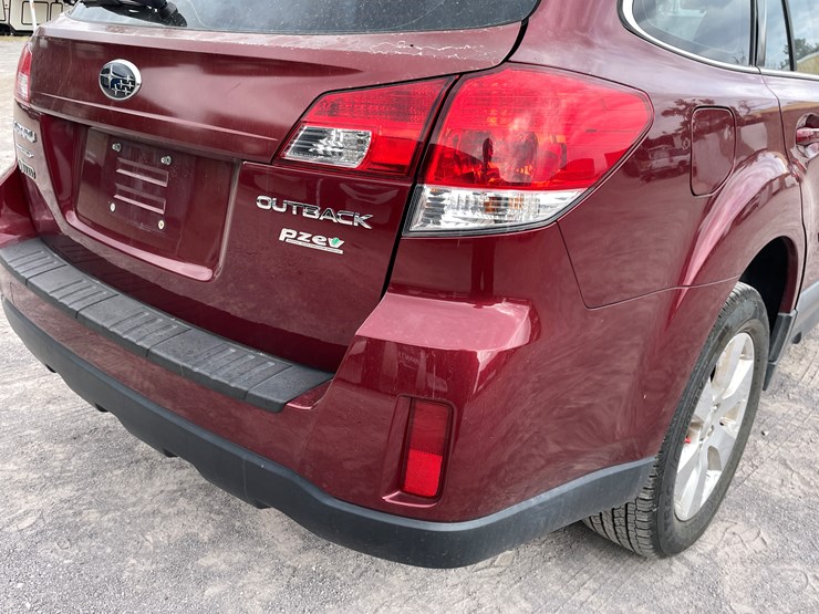 #500-•-2012-subaru-outback-(nm-title-in-delay)-image-24