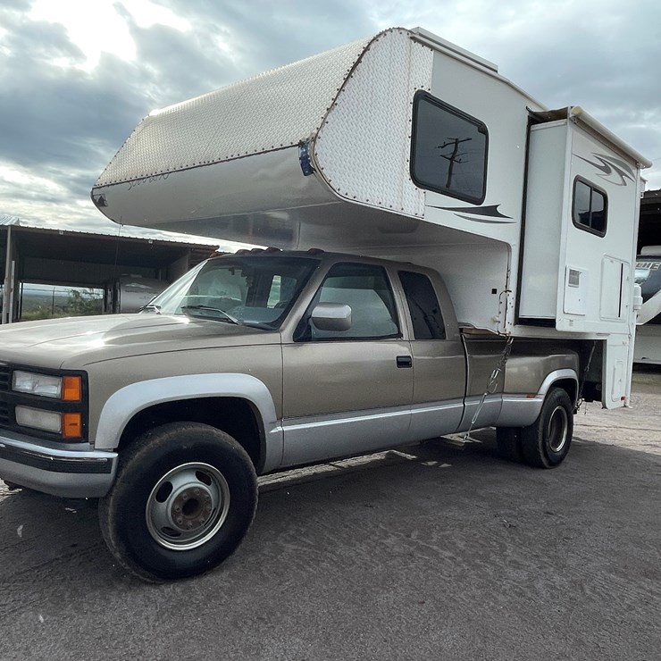 #504 • 1993 Chevy 3500 With Camper (Has NM Title)