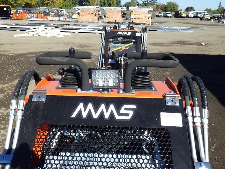 2025-mms-36c-skid-steer-tracked-loader-image-11