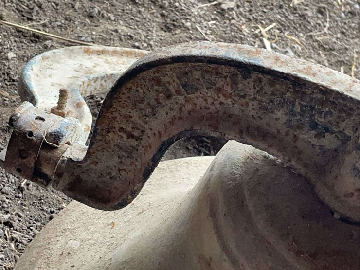 crystal-metal-bell-image-15