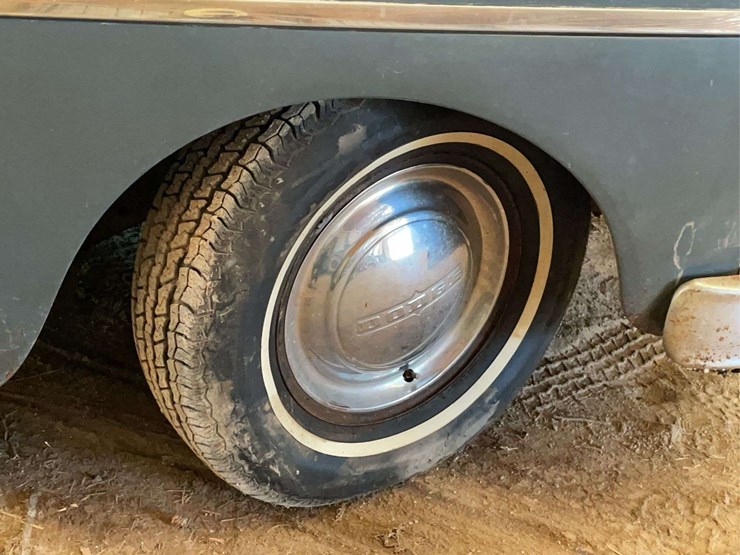 1949-dodge-coronet-image-32