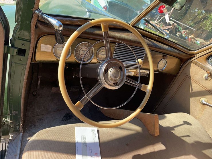 1940-buick-eight-special-image-43