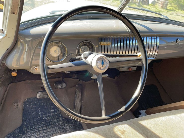 1952-chevrolet-deluxe-image-41