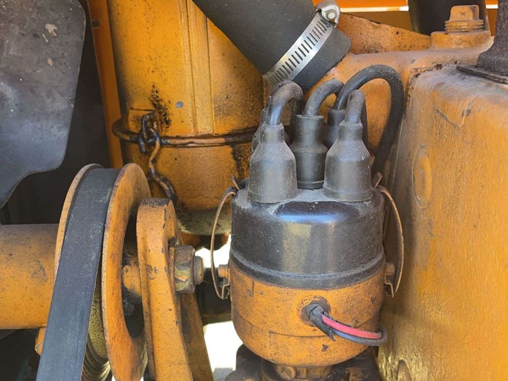 minneapolis-moline-ztu-image-21