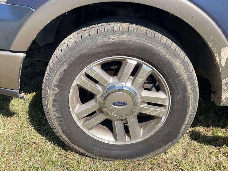 2005-ford-f150-image-17