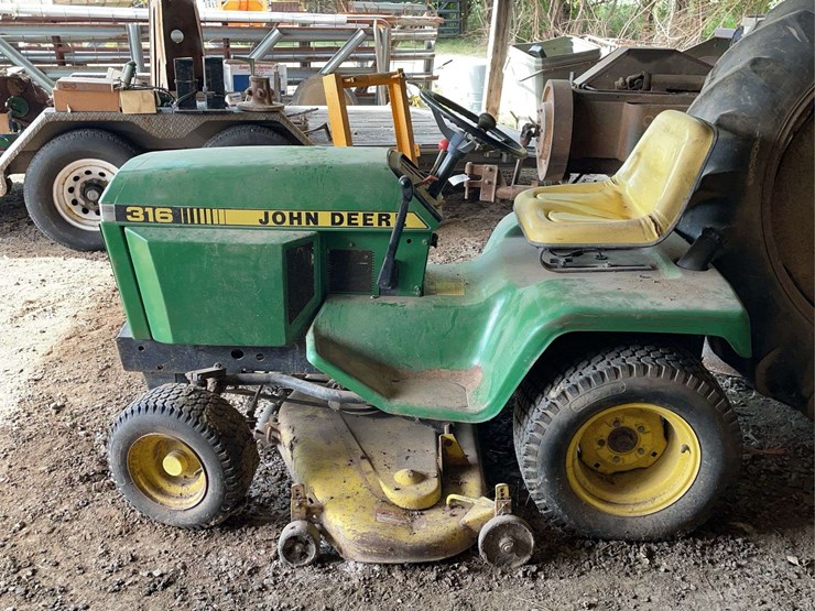 john-deere-316-image-3