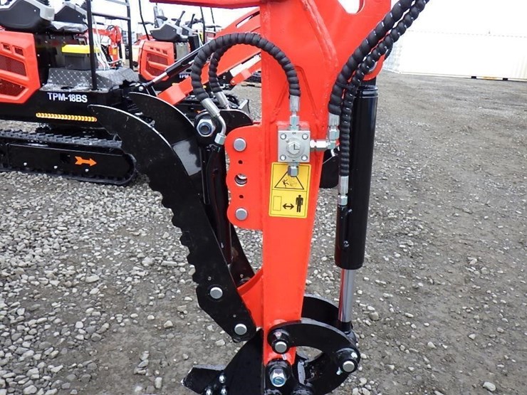 2025-tpm-18bs-hydraulic-excavator-image-13