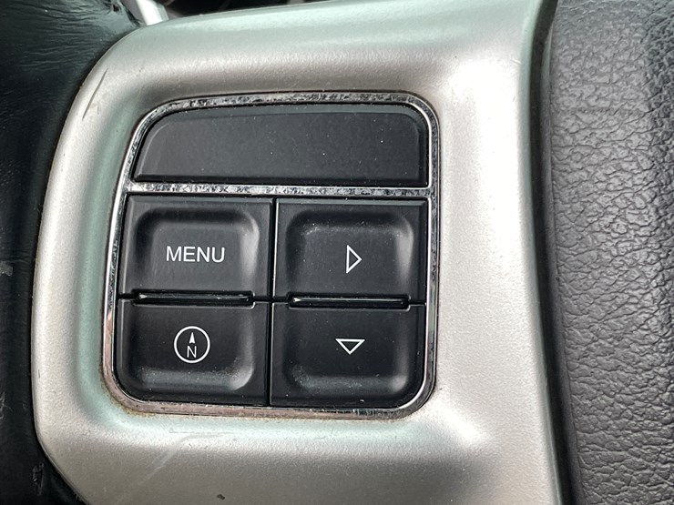 #511-•-2014-chrysler-200-(has-az-title)-image-66