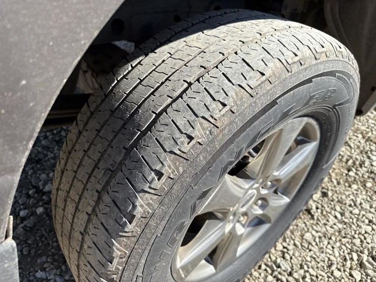 2020-ford-f150-xlt-image-50