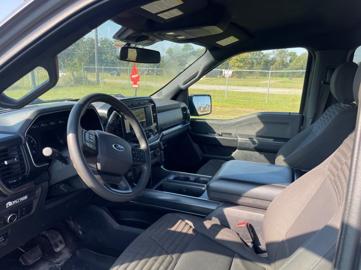2021-ford-f150-image-9