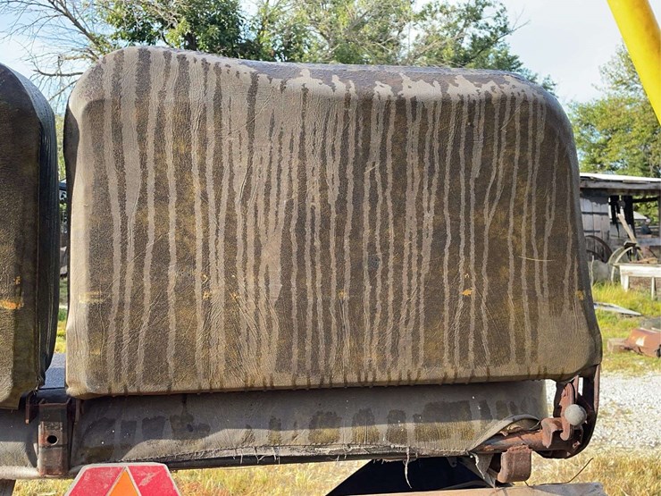 bench-wagon-image-25