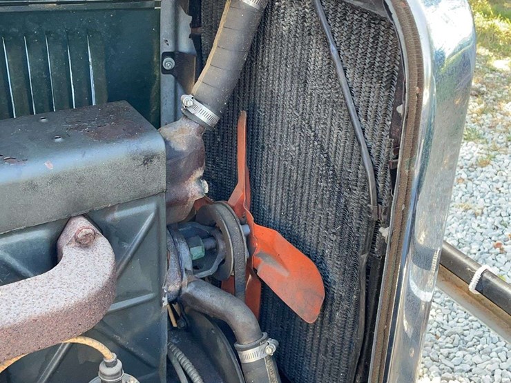 chevrolet-stake-bed-truck-image-58