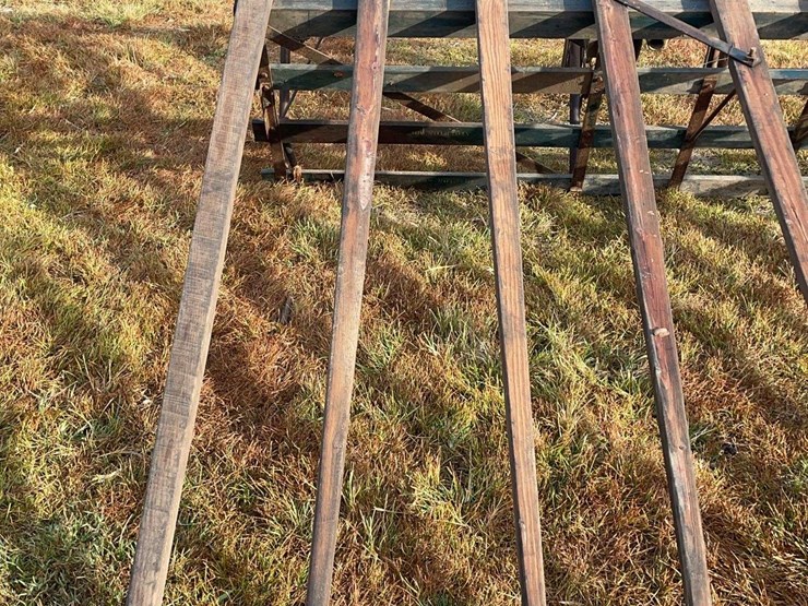 wooden-hay-loader-image-9