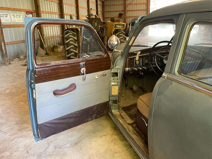 1949-dodge-coronet-image-34