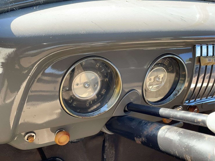 1952-chevrolet-deluxe-image-42