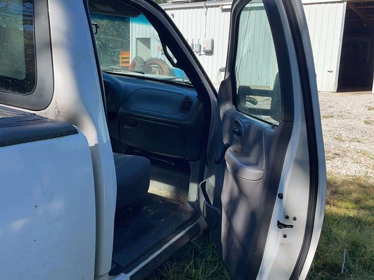 2002-ford-f150-image-53