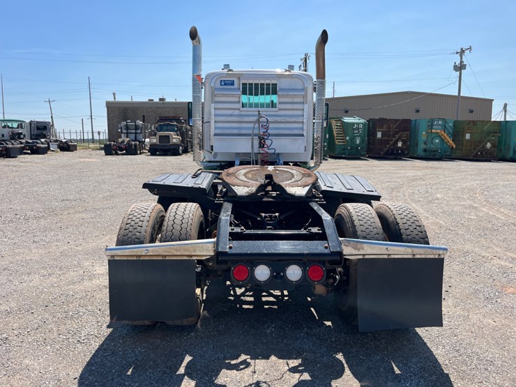 2018-kenworth-t880-image-6