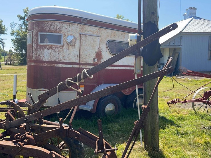 moline-2-bottom-plow-image-31