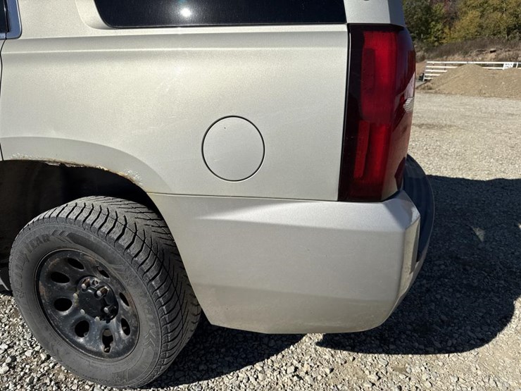 2015-chevrolet-tahoe-image-20