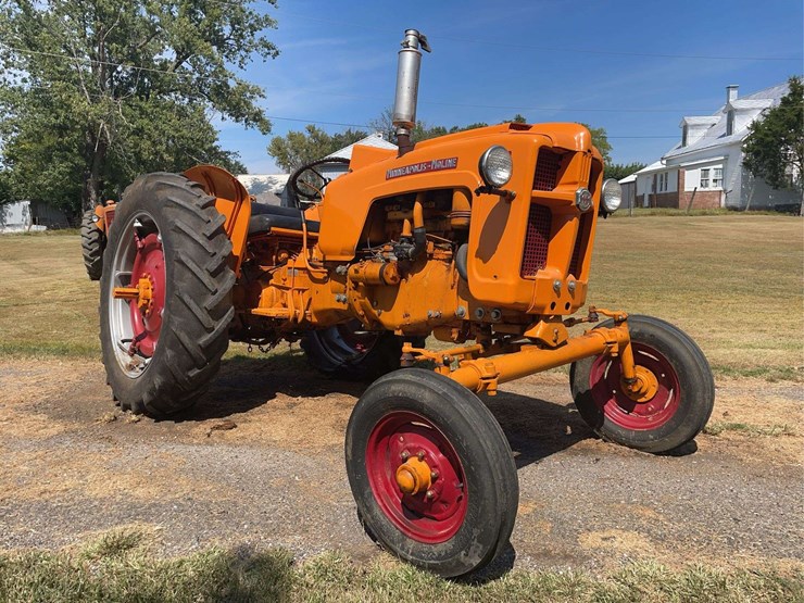 minneapolis-moline-445-image-1