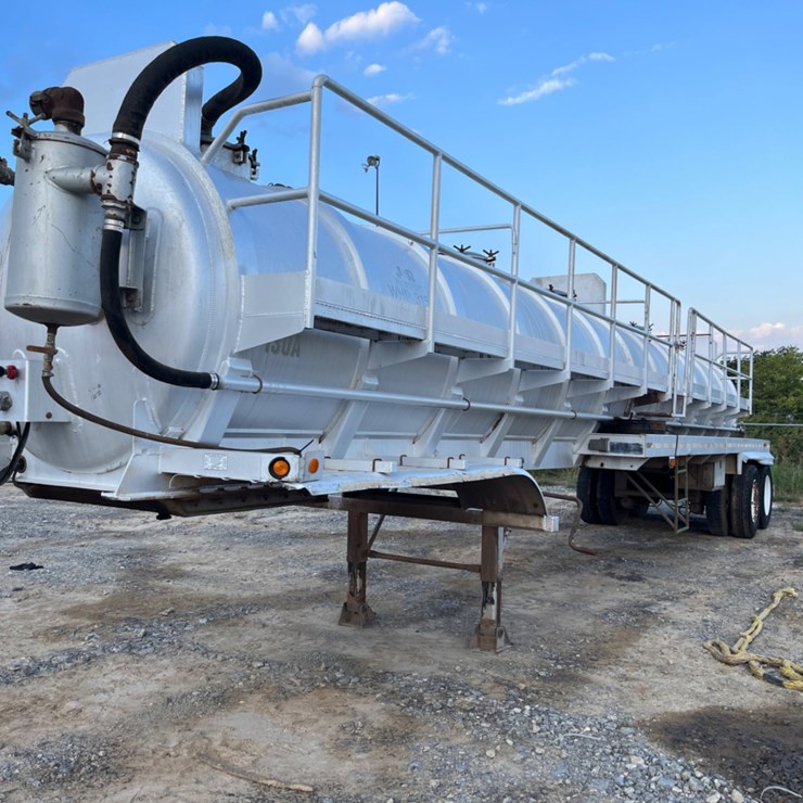 2017 DRAGON 150 BBL ALUMINUM TRAILER
