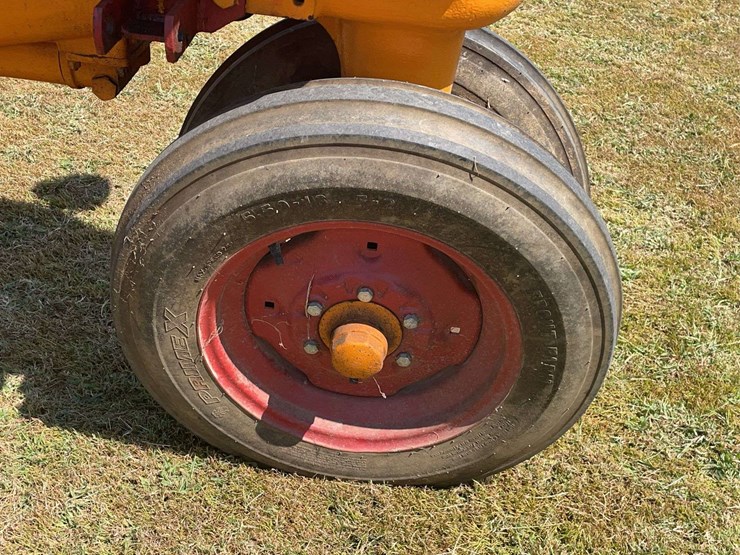 minneapolis-moline-ztu-image-15