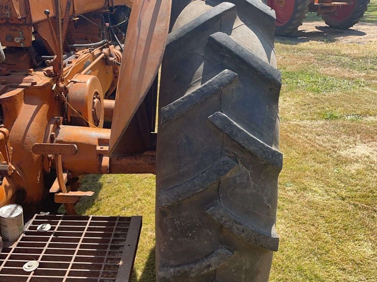 minneapolis-moline-ztu-image-29