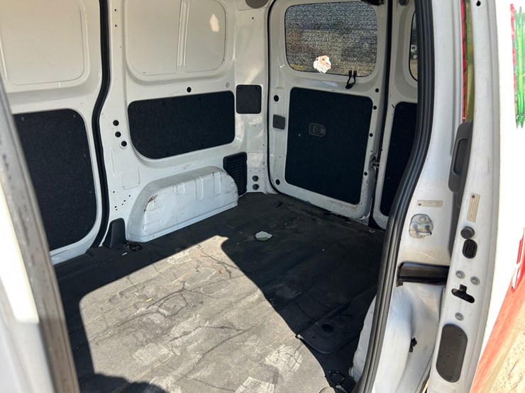 2015-chevrolet-city-express-image-9