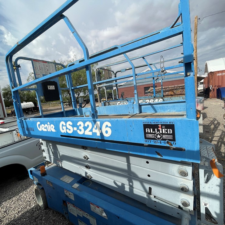 #1165 • Scissor Lift (Offsite in La Union, NM)