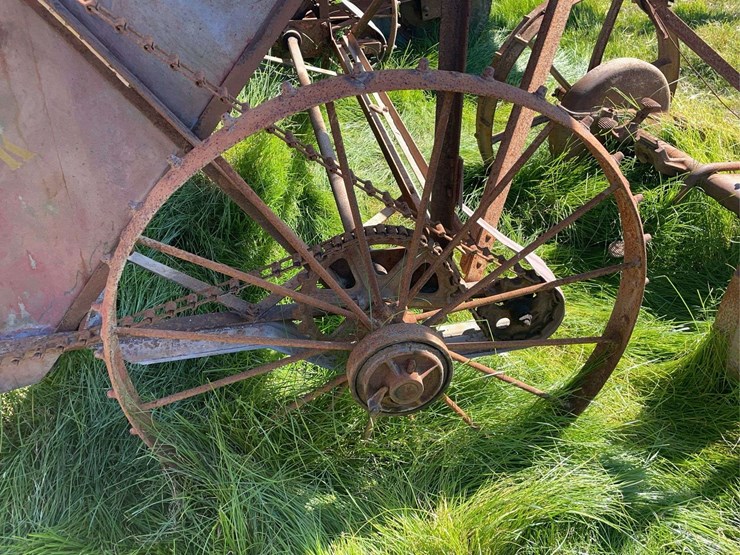 avery-hayhawk-hay-loader-image-20