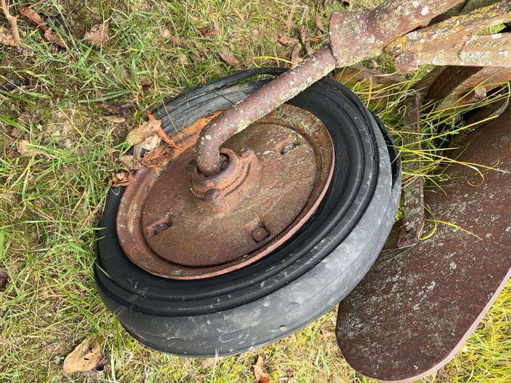 2-bottom-plow-image-8