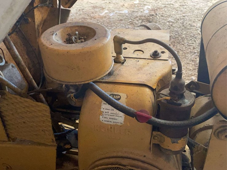 minneapolis-moline-108-image-25