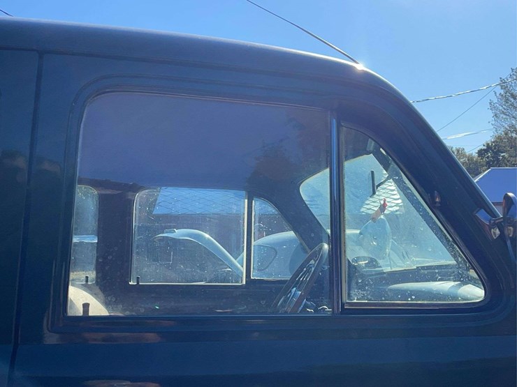 1940-buick-eight-special-image-19