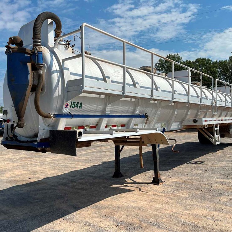 2004 DRAGON 150 BBL ALUMINUM VACUUM TRAILER