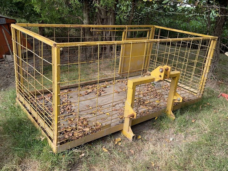 livestock-carrier-image-9