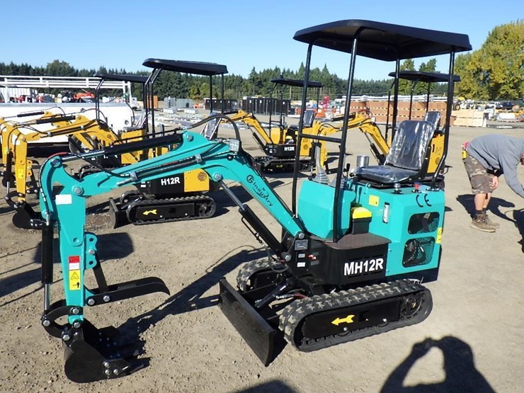 2025-cfg-mh12r-hydraulic-excavator-image-1