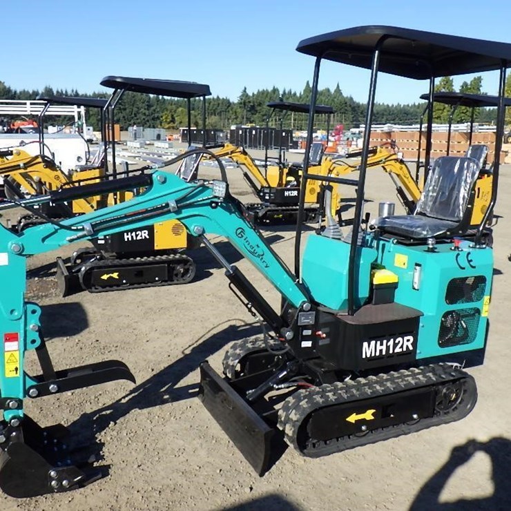 2025 CFG MH12R Hydraulic Excavator