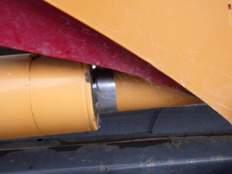 2011-case-sr200-image-13