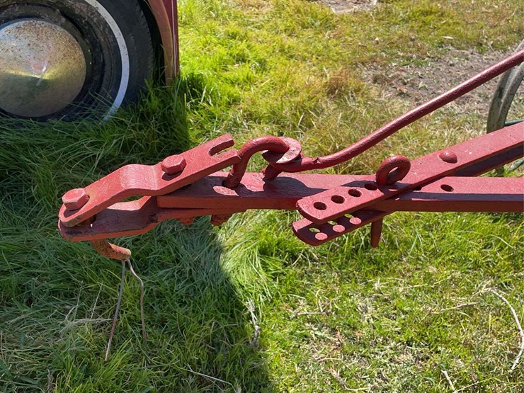 oliver-1-bottom-plow-image-9