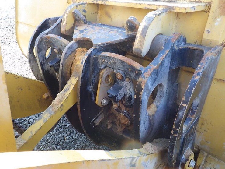 2017-caterpillar-950m-image-11