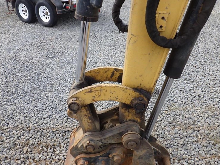 2010-caterpillar-303c-cr-image-9