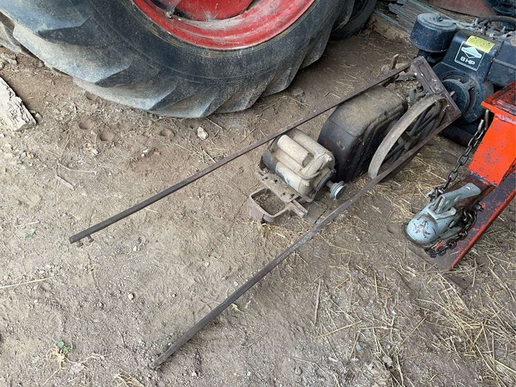 pump-jack-and-electric-motor-image-1