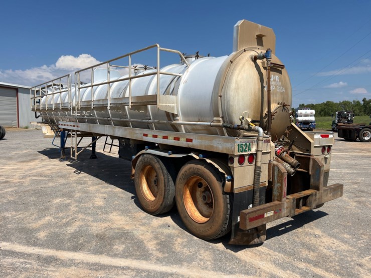 2007-dragon-150-bbl-aluminum-vacuum-trailer-image-7
