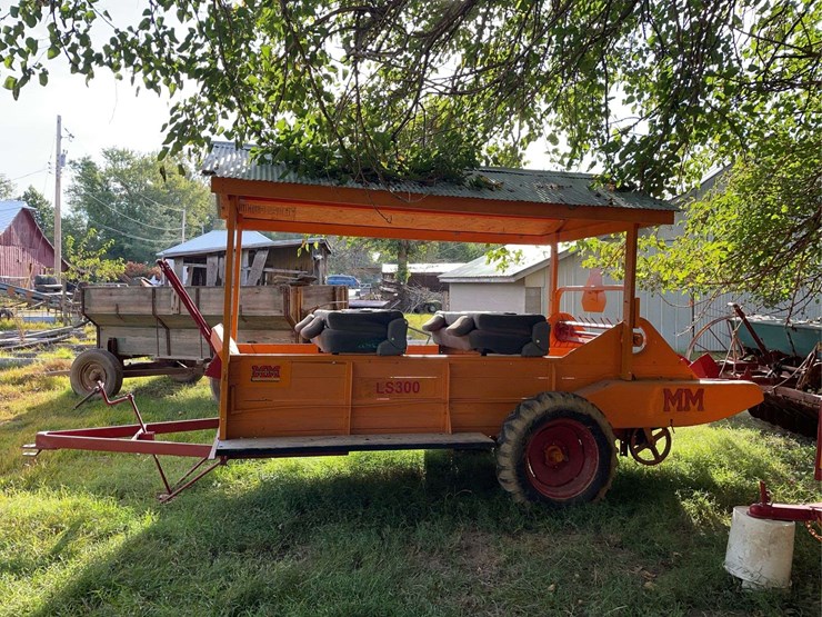 minneapolis-moline-ls300-image-2