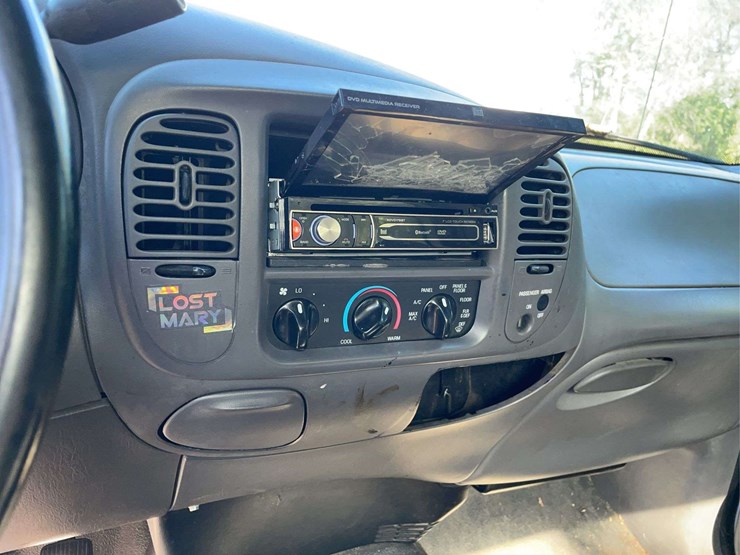 2002-ford-f150-image-51