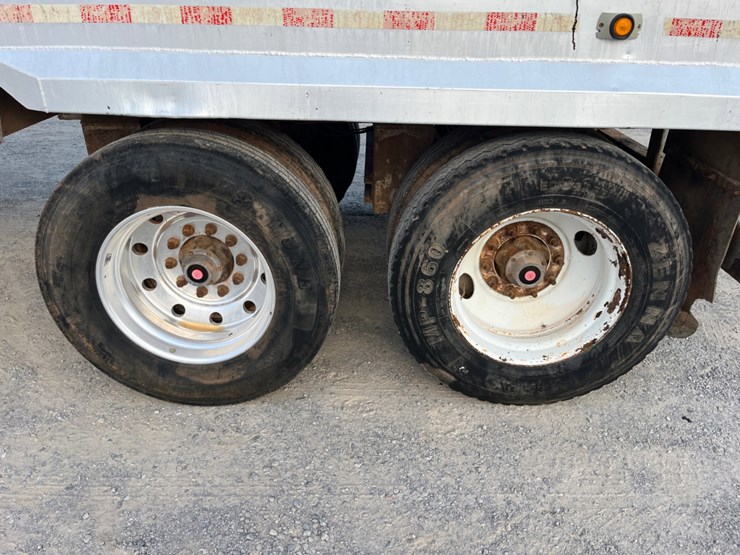 2018-dragon-150-bbl-aluminum-vacuum-trailer-image-9