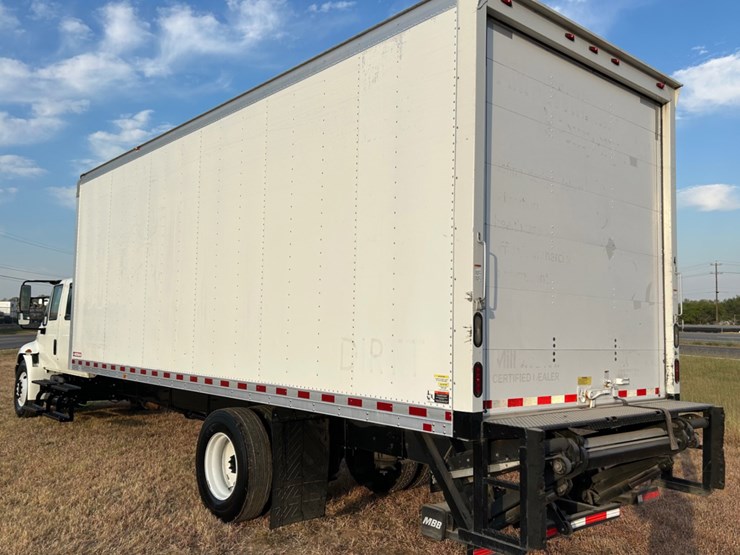 2015-international-durastar-4300-image-6