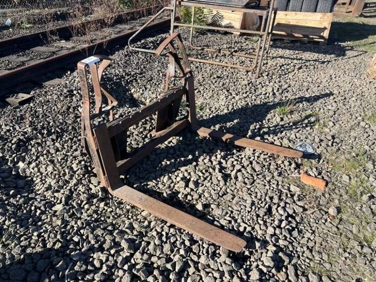40"-fork-attachment-image-1